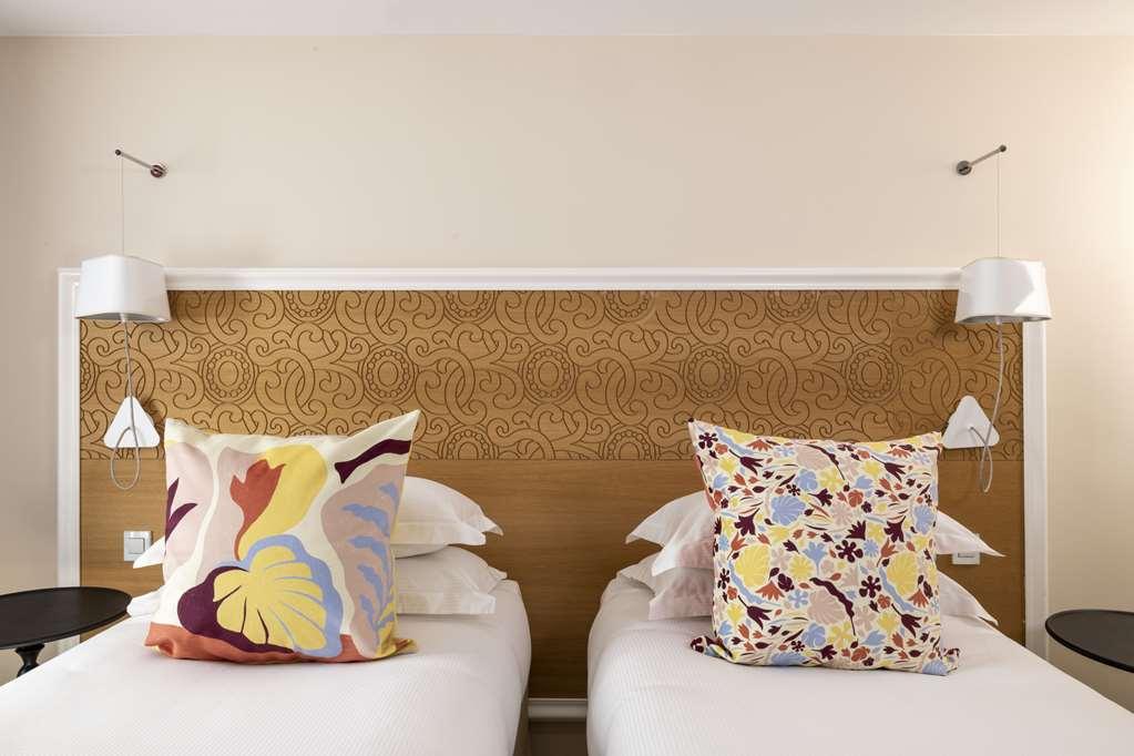 Hotel Elysees 8 Paříž Pokoj fotografie